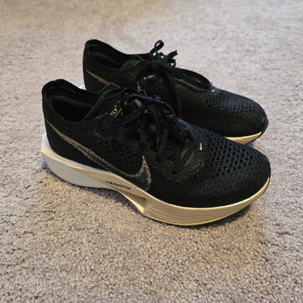BRAND NEW NIKE ZOOMX VAPORFLY NEXT% 3 WOMENS SIZE 5.5 FN7674-002